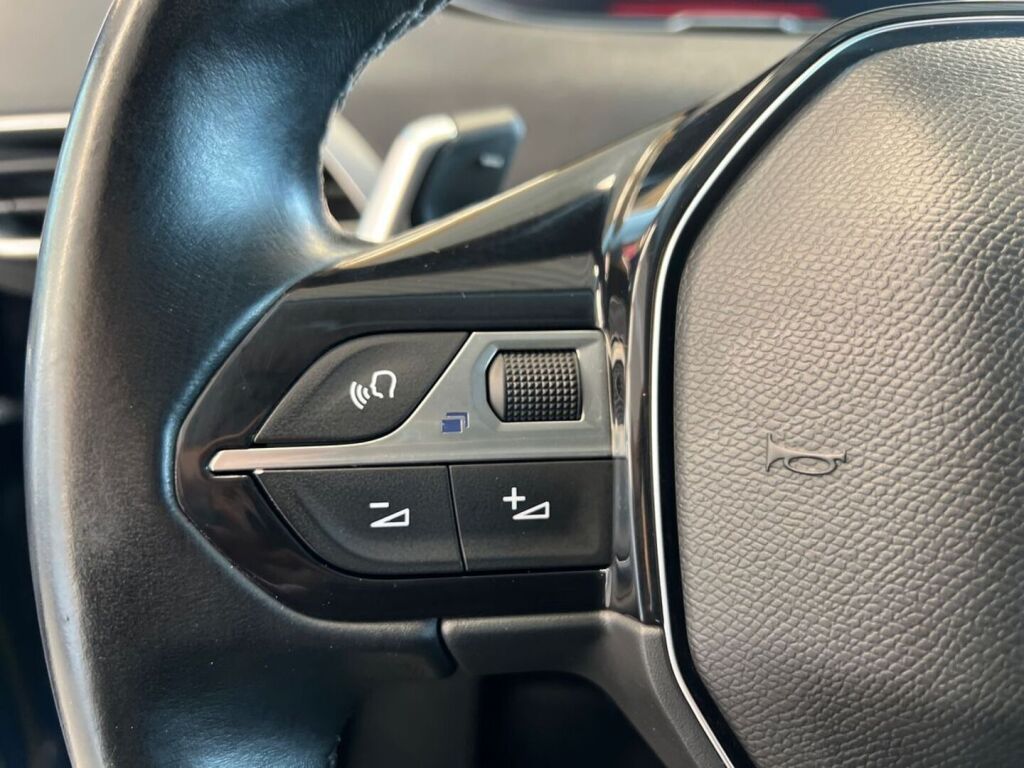Peugeot 3008 2017 Sininen
