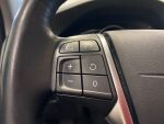 Volvo V60 Cross Country 2017 Punainen
