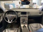 Volvo V60 Cross Country 2017 Punainen