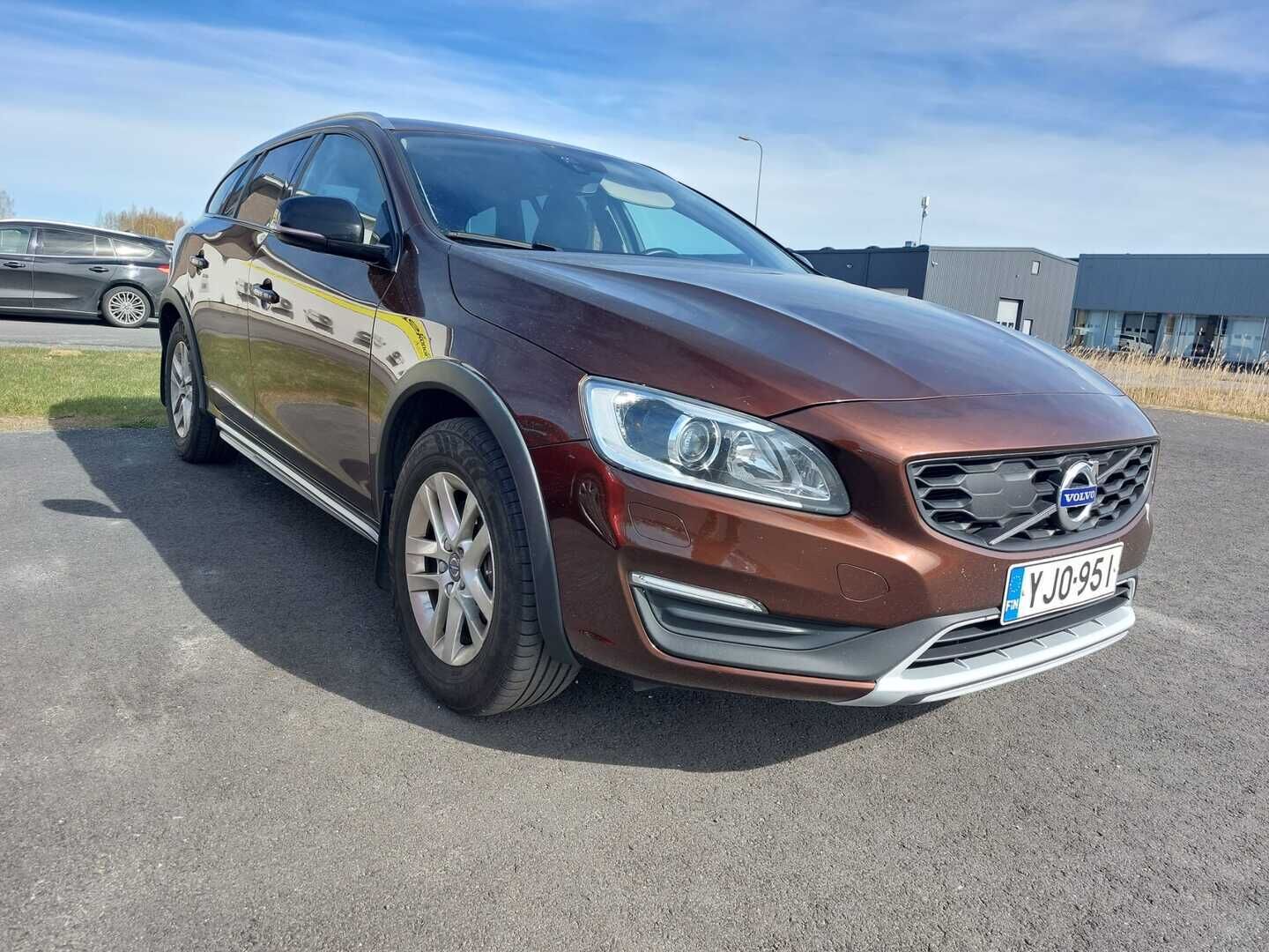Volvo V60 Cross Country