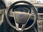 Volvo V60 Cross Country 2017 Punainen