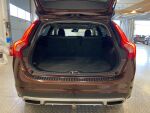 Volvo V60 Cross Country 2017 Punainen