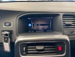 Volvo V60 Cross Country 2017 Punainen