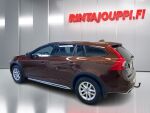 Volvo V60 Cross Country 2017 Punainen