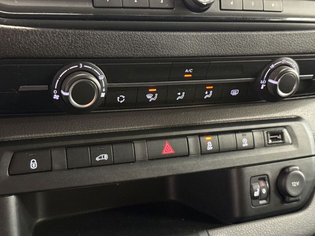 Toyota Proace 2017 Valkoinen
