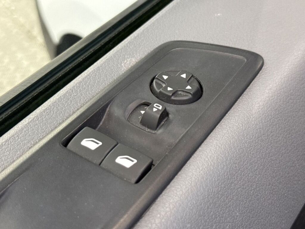 Toyota Proace 2017 Valkoinen