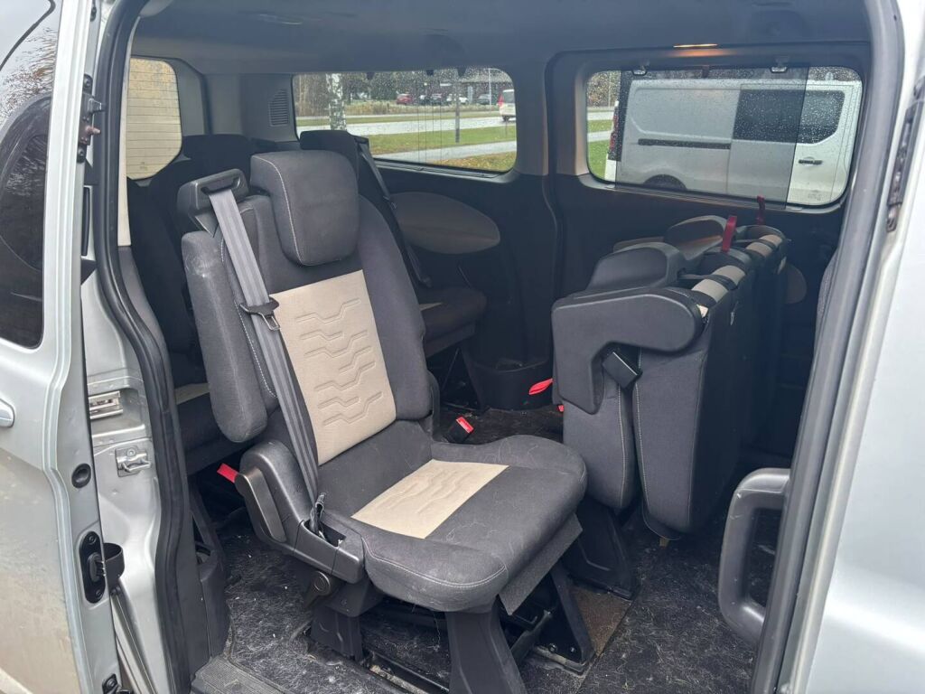 Ford Tourneo Custom 2017 Harmaa