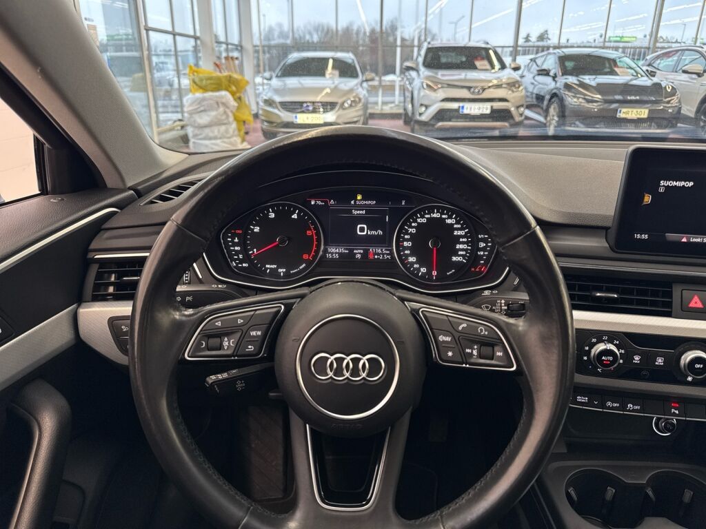 Audi A4 2017 Musta