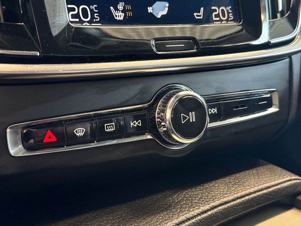 Volvo V90 2017 Harmaa