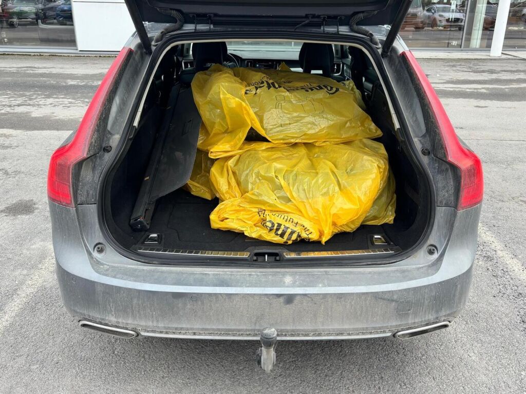 Volvo V90 2017 Harmaa