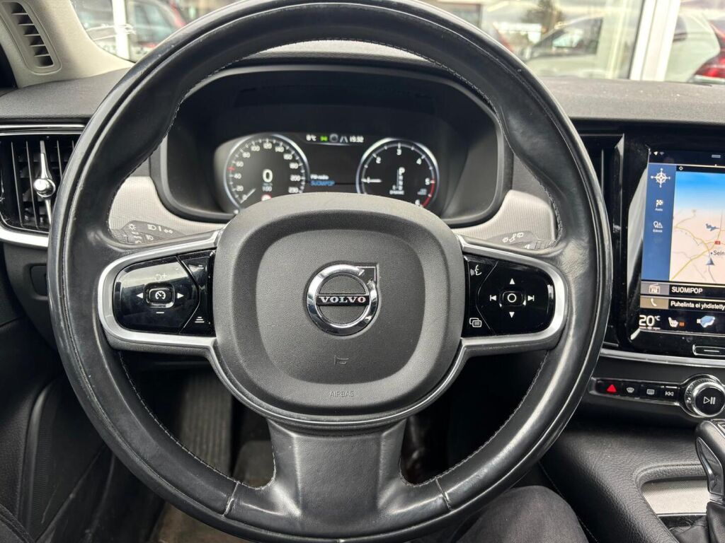 Volvo V90 2017 Harmaa