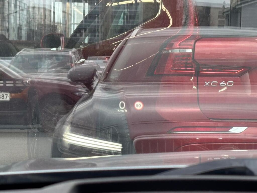 Volvo V90 2017 Harmaa