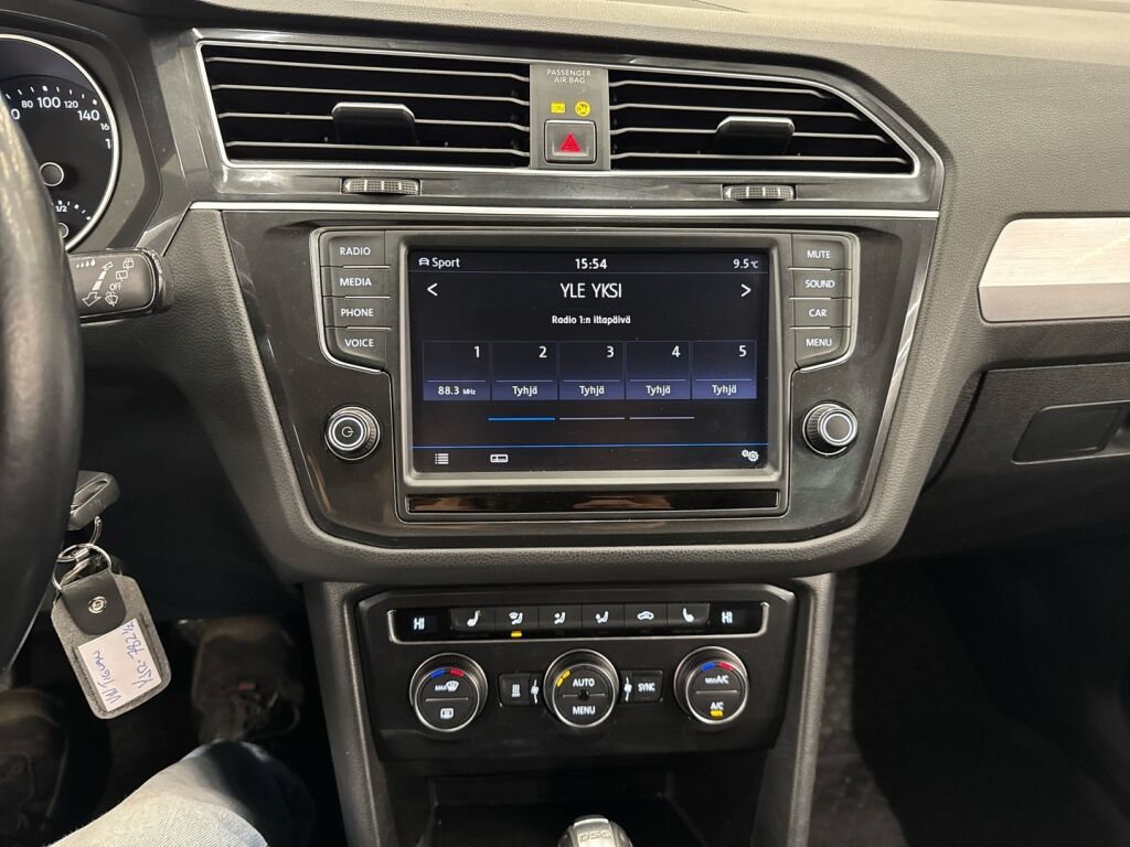 Volkswagen Tiguan 2017 Punainen