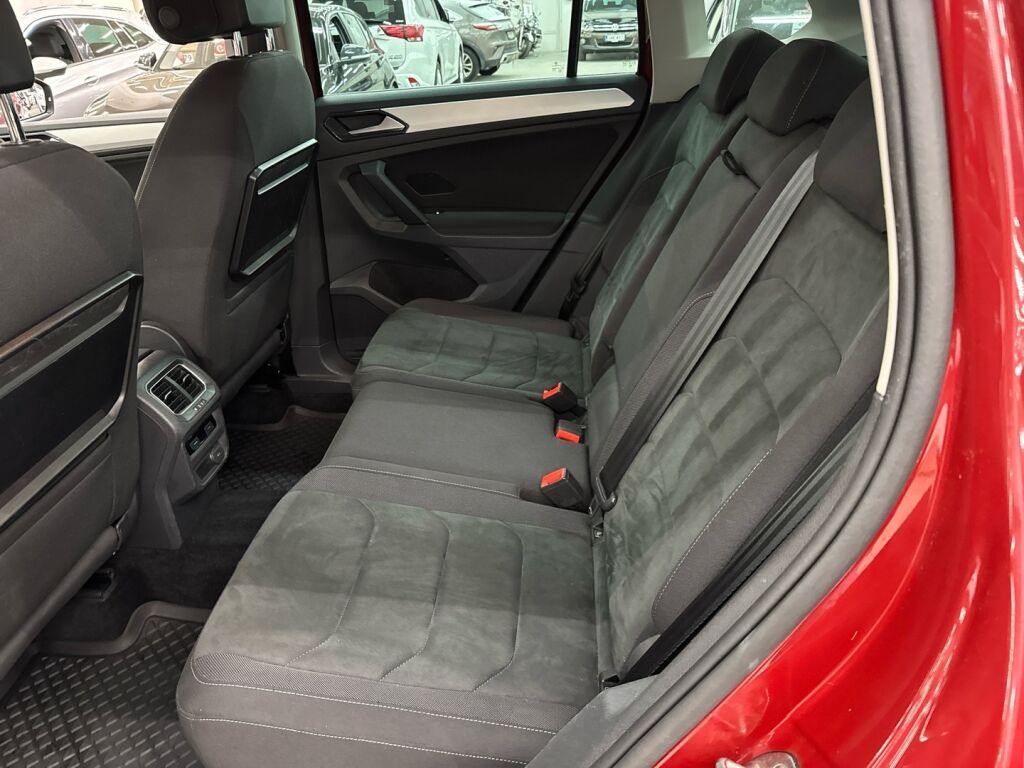 Volkswagen Tiguan 2017 Punainen