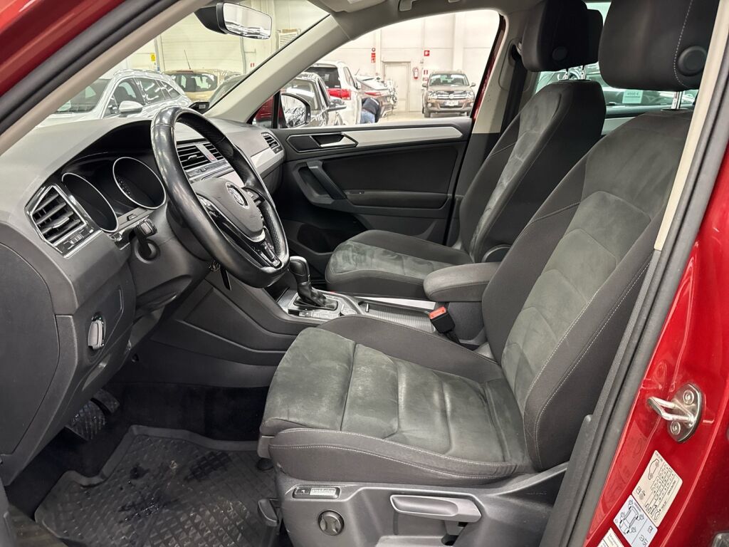 Volkswagen Tiguan 2017 Punainen