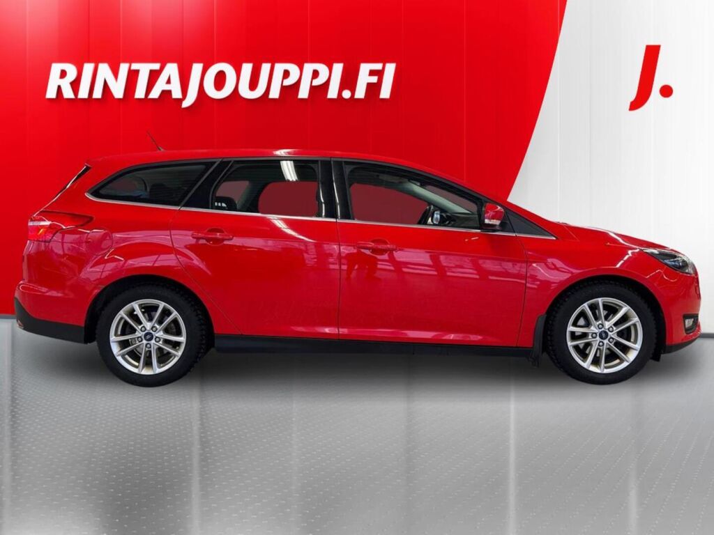 Ford Focus 2018 Punainen