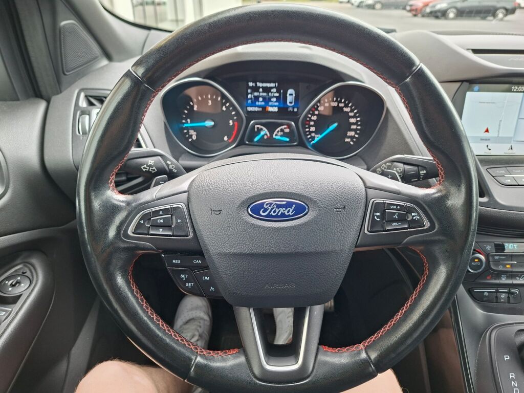 Ford Kuga 2018 Magnetic