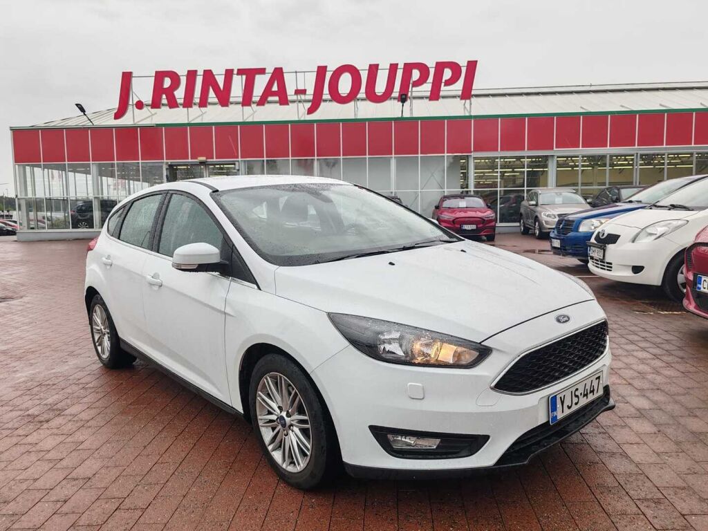 Ford Focus 2018 Valkoinen