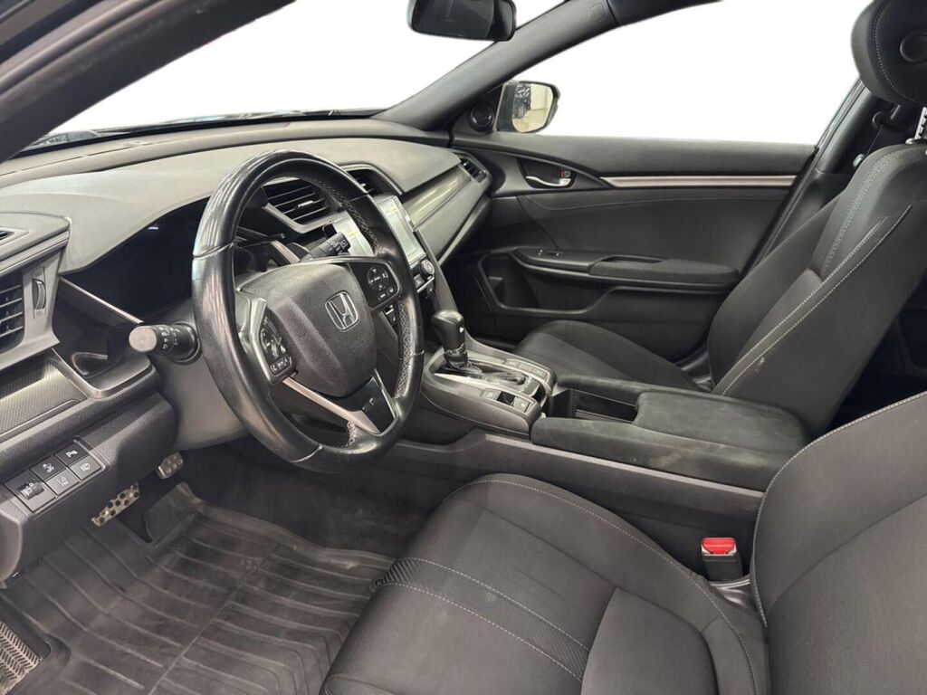 Honda Civic 2018 Musta