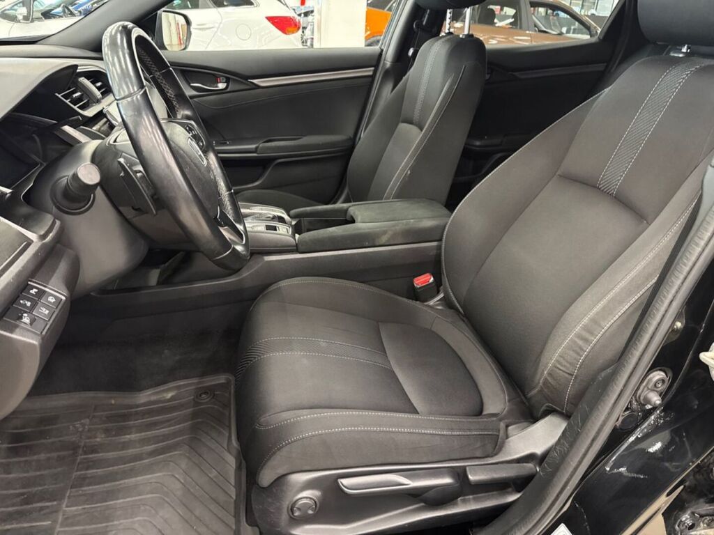 Honda Civic 2018 Musta