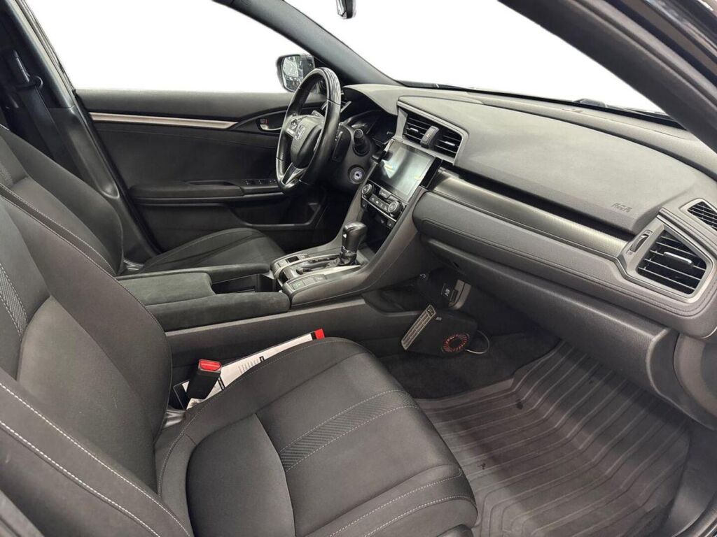 Honda Civic 2018 Musta