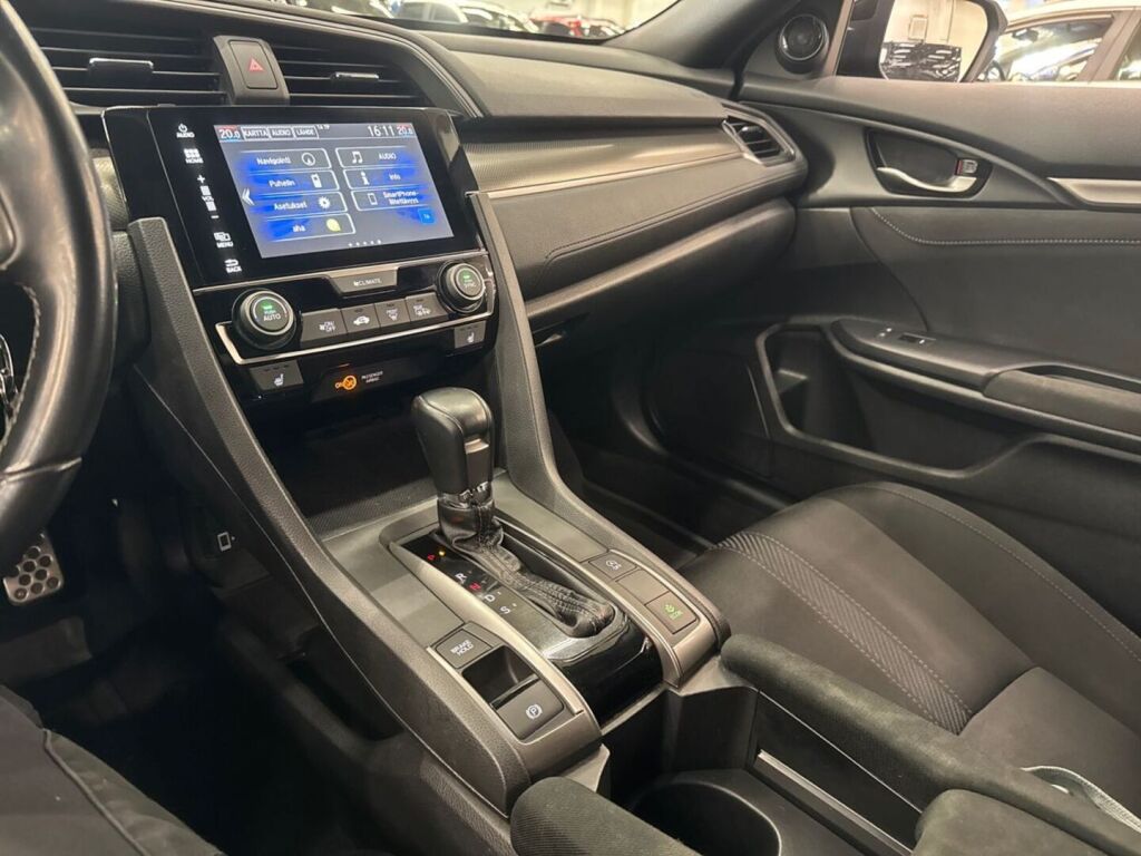Honda Civic 2018 Musta