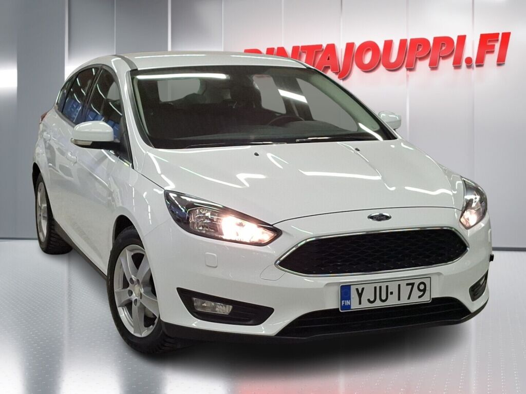Ford Focus 2018 Valkoinen
