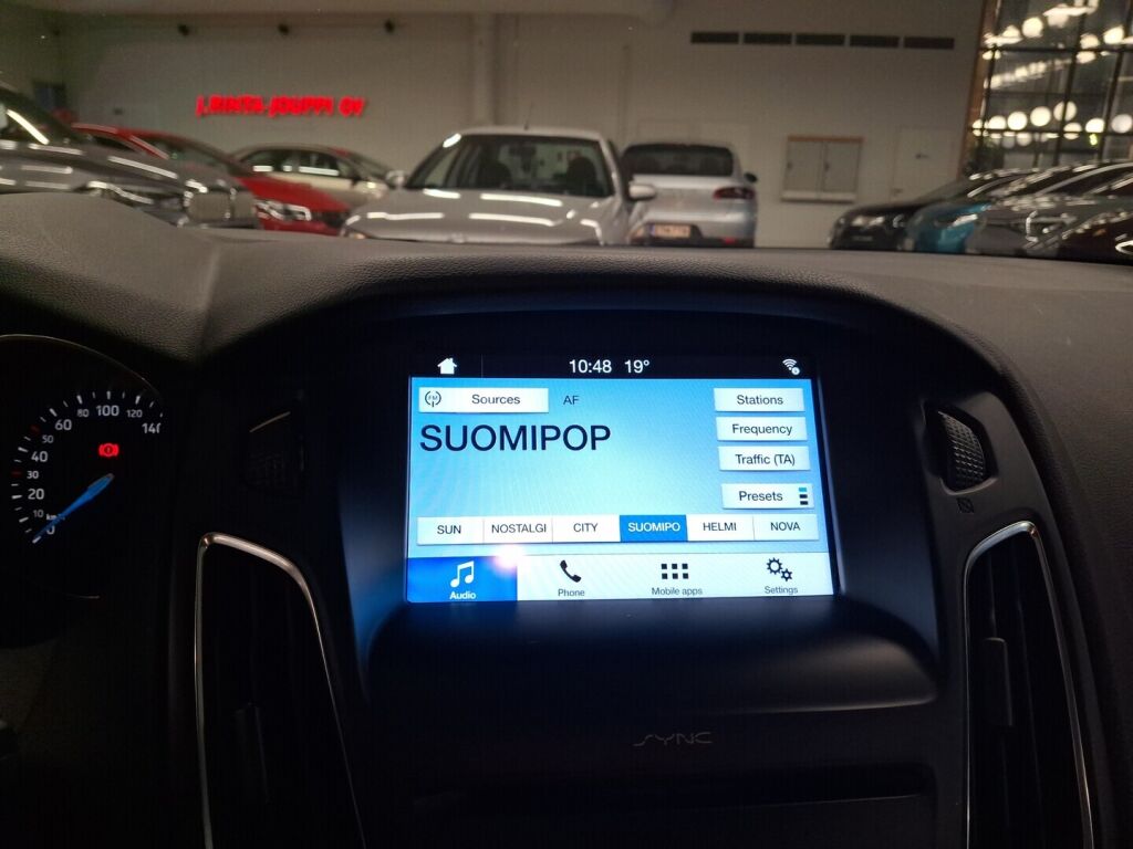 Ford Focus 2018 Valkoinen