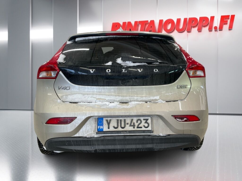 Volvo V40 2018 Ruskea (beige)