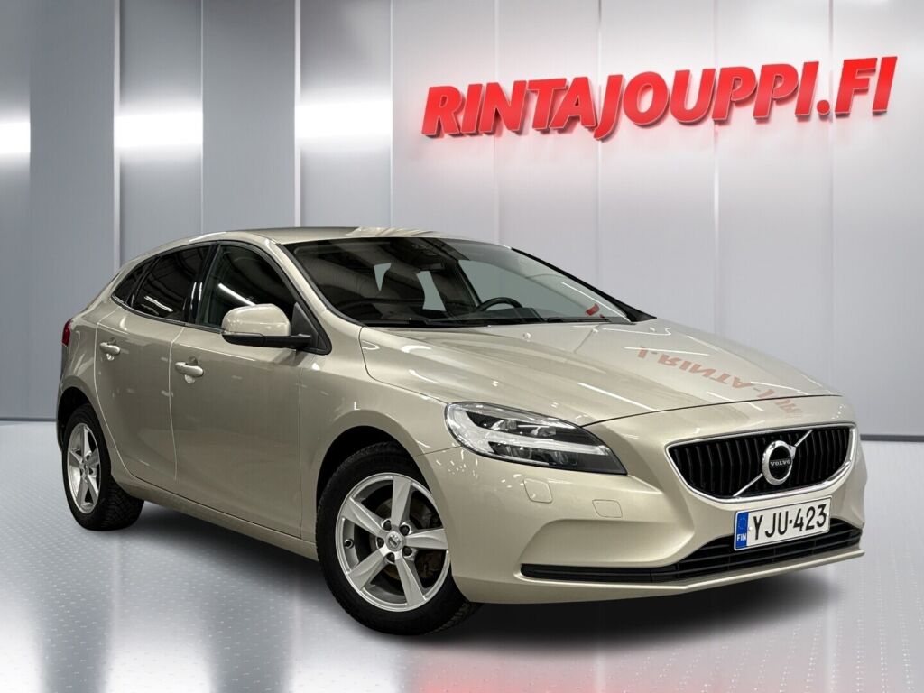 Volvo V40 2018 Ruskea (beige)