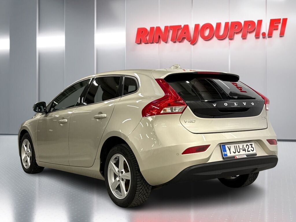 Volvo V40 2018 Ruskea (beige)