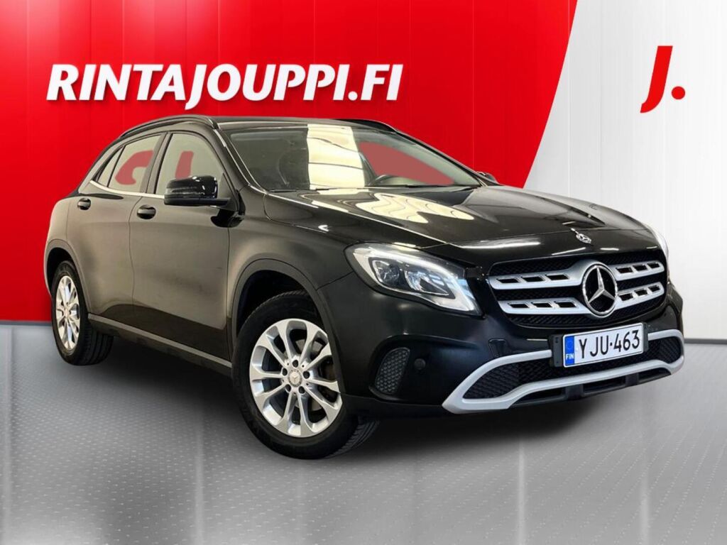 Mercedes-Benz GLA 2018 Musta