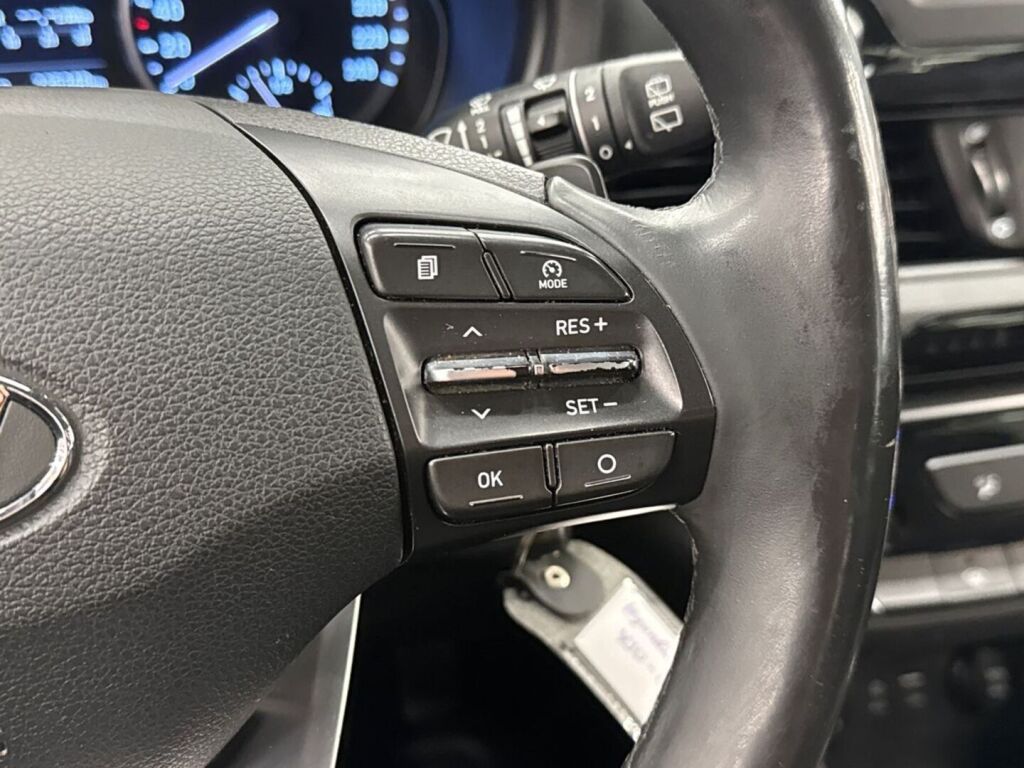 Hyundai i30 5d 2018 Musta
