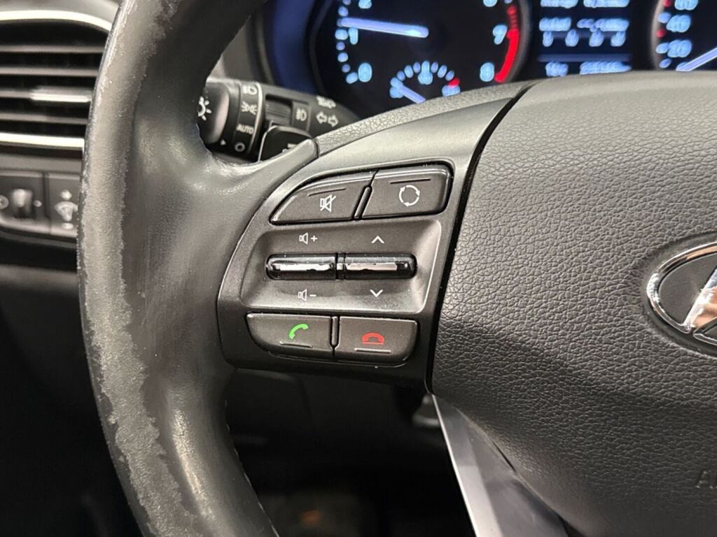 Hyundai i30 5d 2018 Musta