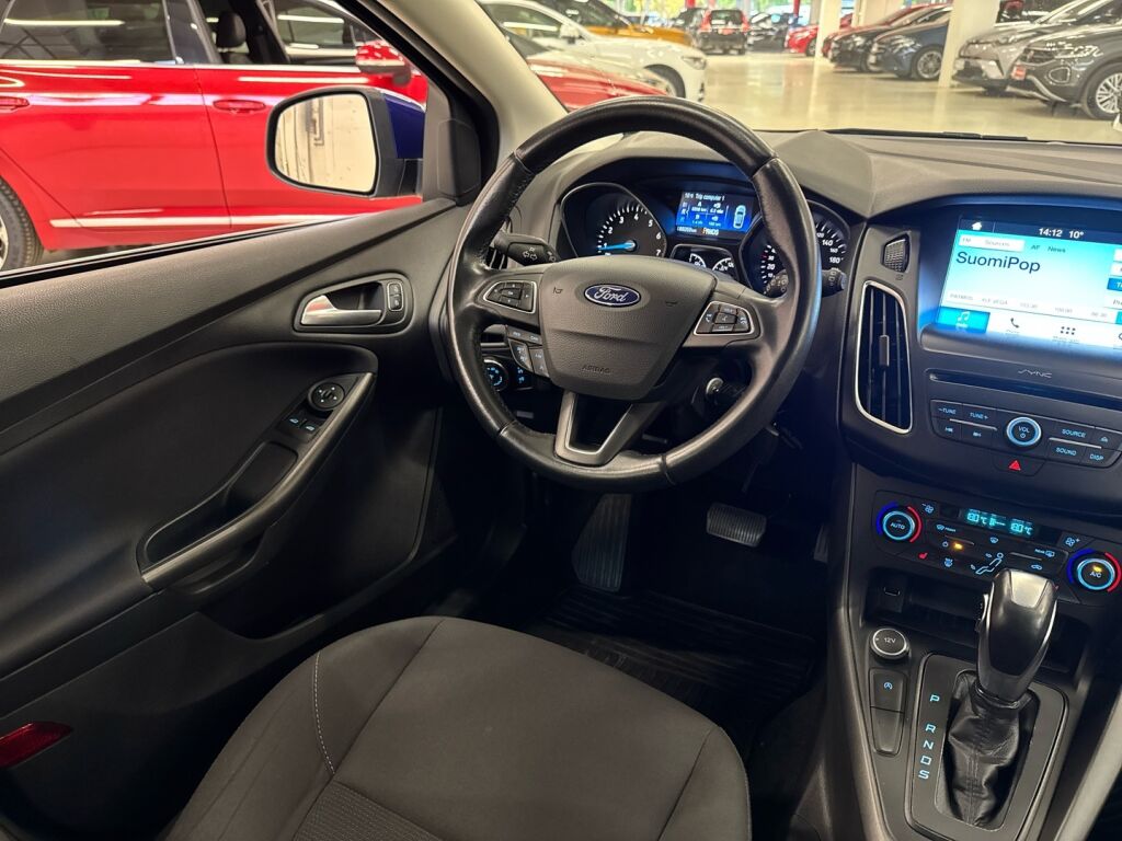 Ford Focus 2018 Sininen