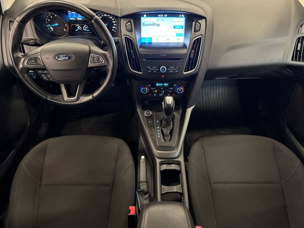 Ford Focus 2018 Sininen