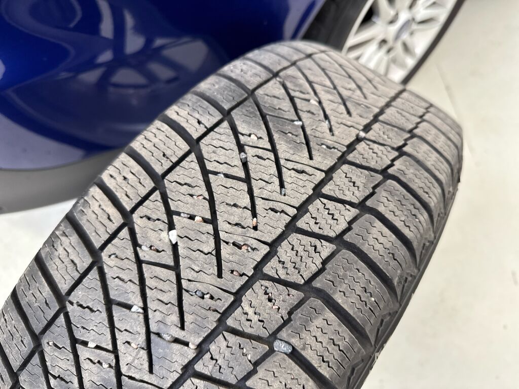 Ford Focus 2018 Sininen