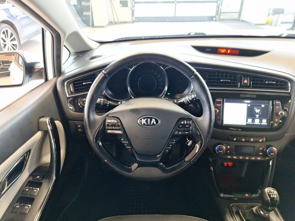 Kia Ceed 2019 Valkoinen
