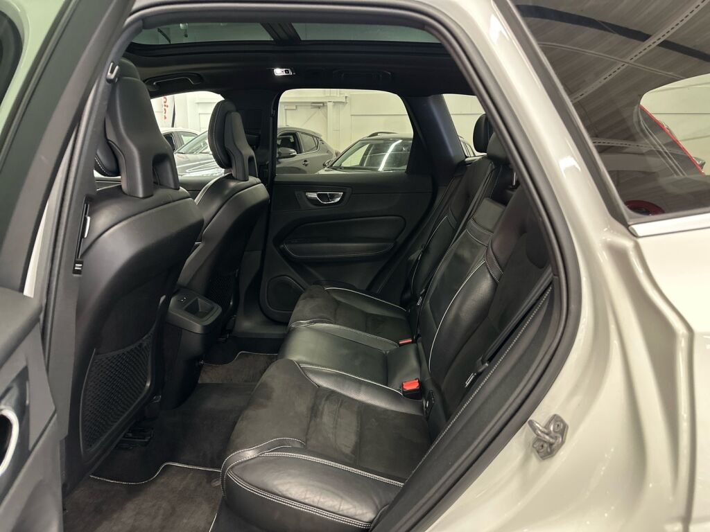 Volvo XC60 2018 Valkoinen