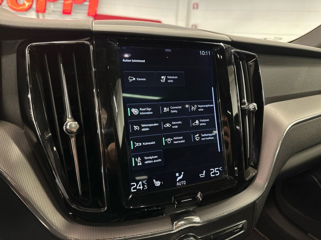 Volvo XC60 2018 Valkoinen