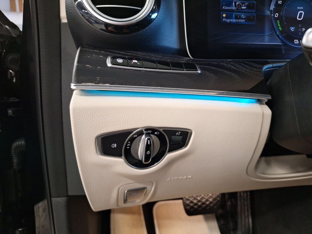 Mercedes-Benz E 2017 Musta