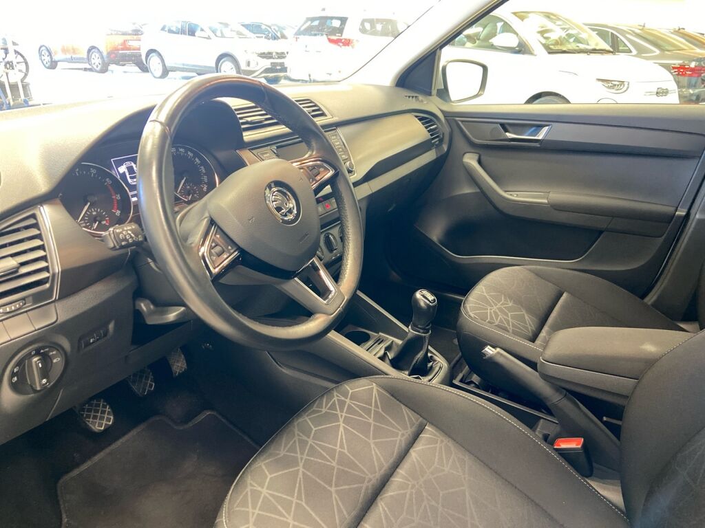 Skoda Fabia 2018 Harmaa