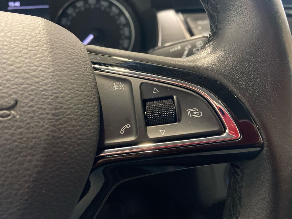 Skoda Fabia 2018 Harmaa