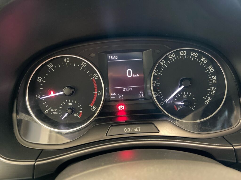 Skoda Fabia 2018 Harmaa