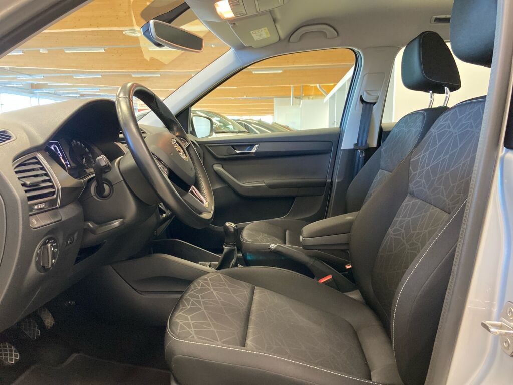 Skoda Fabia 2018 Harmaa