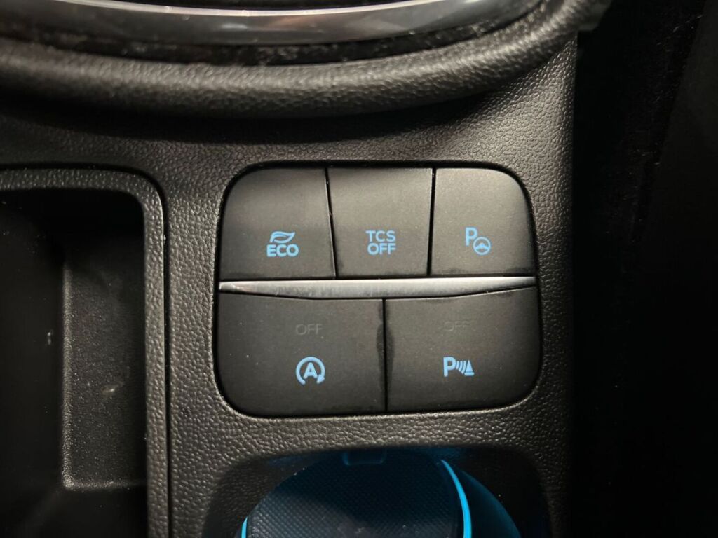 Ford Fiesta 2018 Harmaa