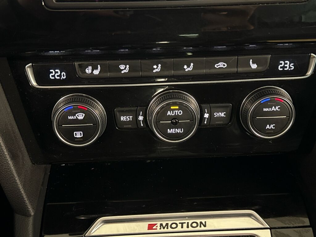 Volkswagen Passat 2016 Valkoinen