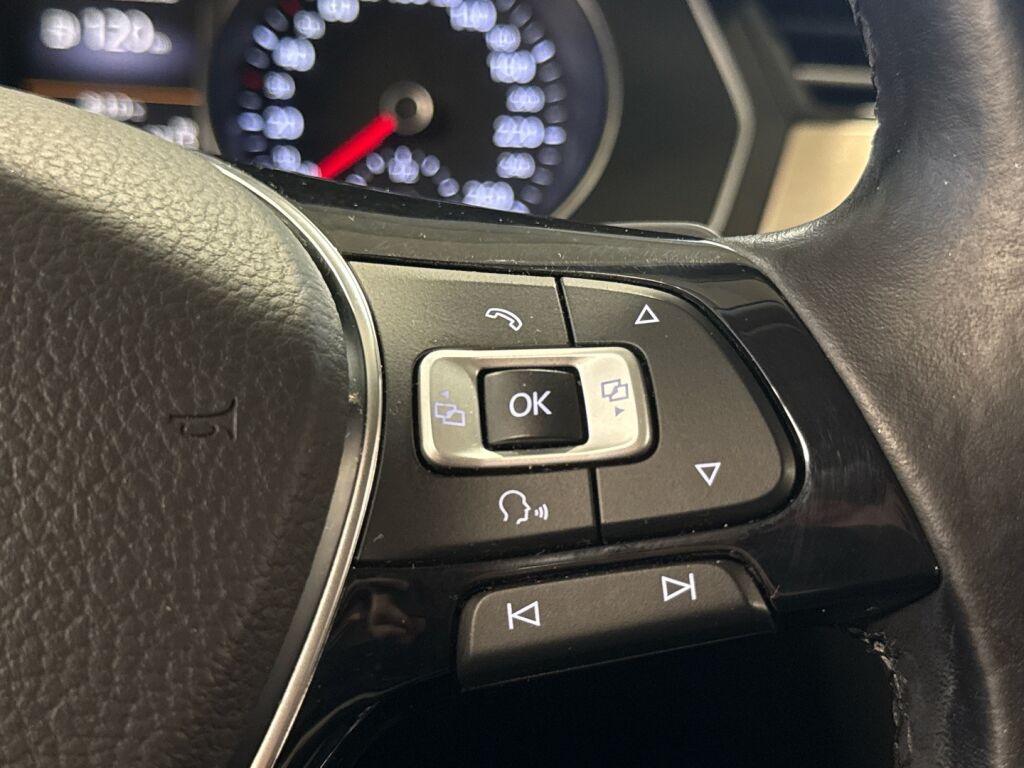 Volkswagen Passat 2016 Valkoinen