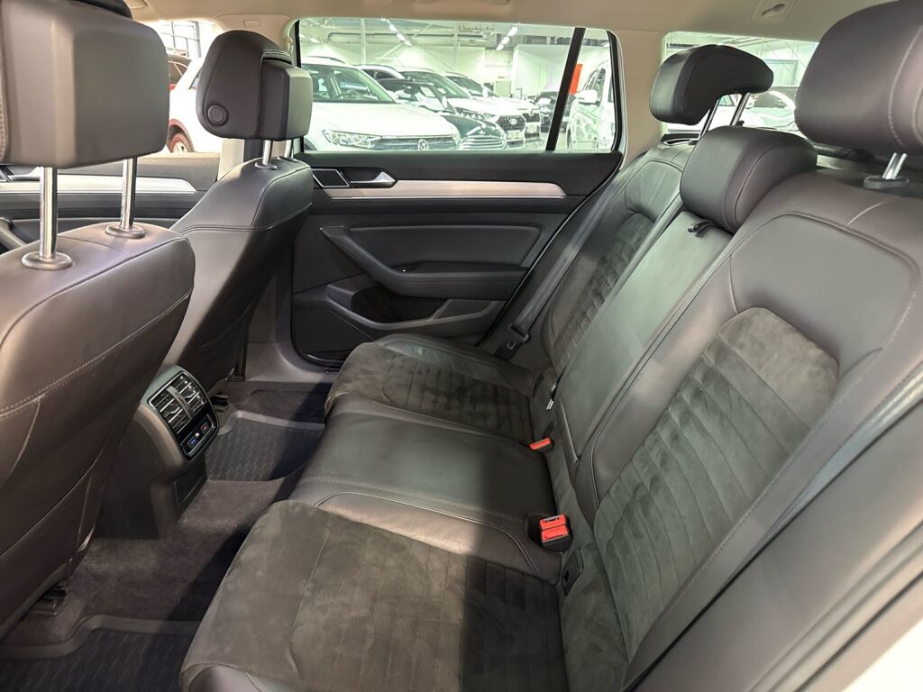 Volkswagen Passat 2016 Valkoinen