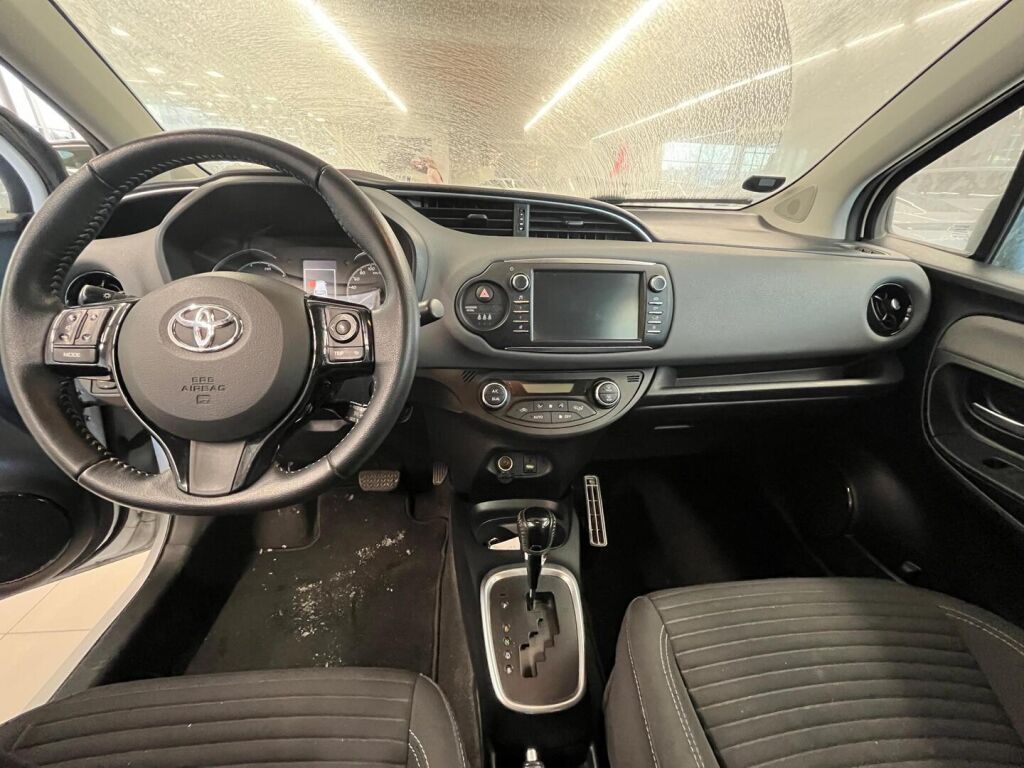 Toyota Yaris 2018 Valkoinen